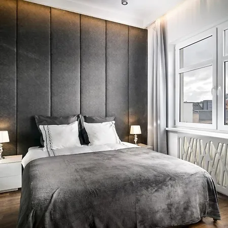 Neatspace - Ruska Center ורוצלב